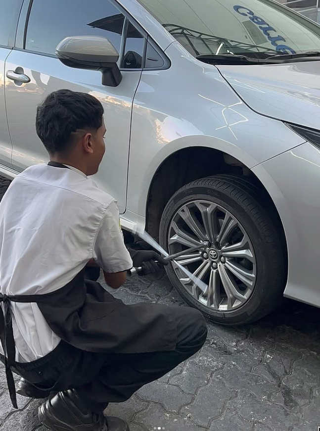 Ambiente interno da Borracharia do Leandro